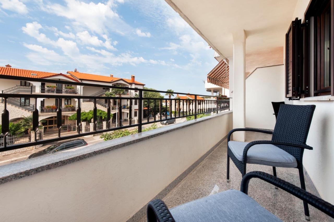 Apartments Sanja-New Renovated โรวีน ภายนอก รูปภาพ